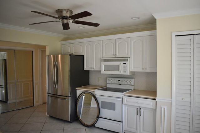 12638 SE Cascades Court, Hobe Sound, FL 33455