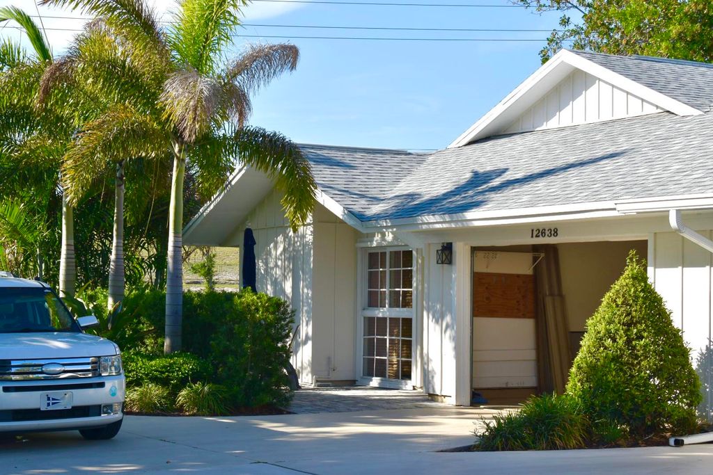 12638 SE Cascades Court, Hobe Sound, FL 33455