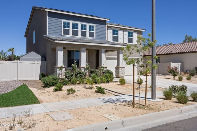 43864 Hampton Street, Lancaster, CA 93536