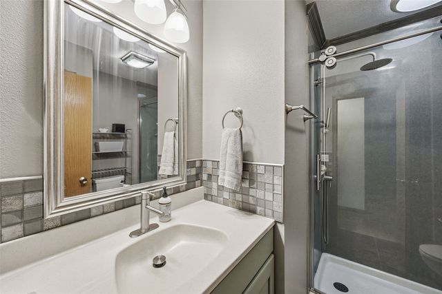 1428 Kodiak Ct, Coralville, IA 52241