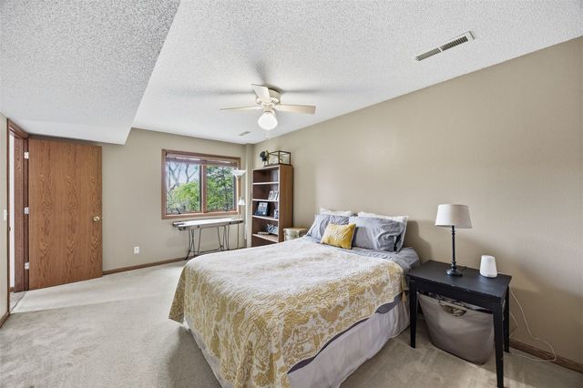 1428 Kodiak Ct, Coralville, IA 52241