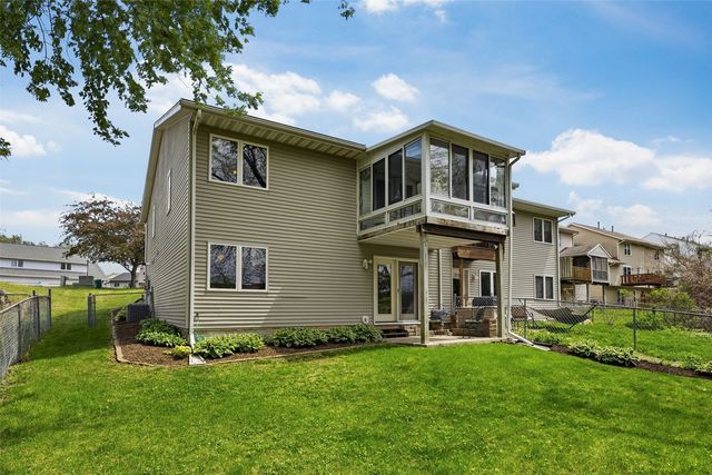 1428 Kodiak Ct, Coralville, IA 52241
