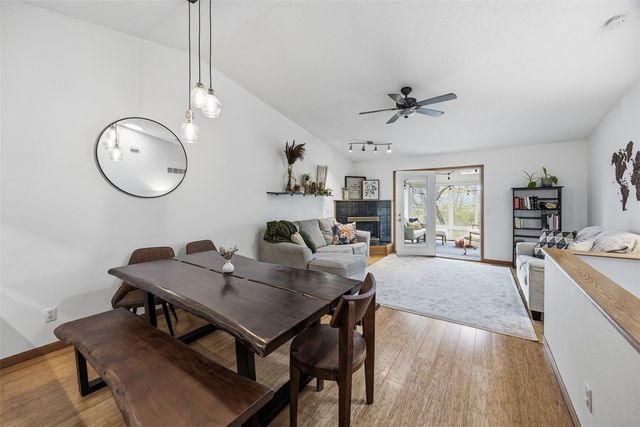 1428 Kodiak Ct, Coralville, IA 52241