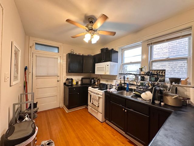 5207 S ARTESIAN Avenue, Chicago, IL 60632