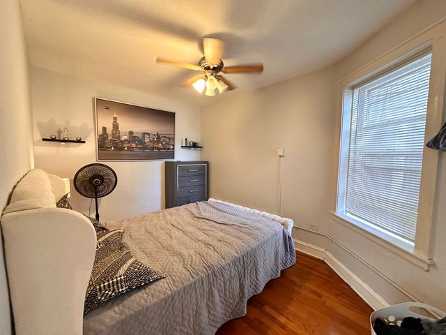 5207 S ARTESIAN Avenue, Chicago, IL 60632