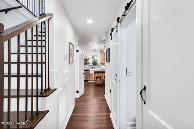 319 NE 42nd Street, Oak Island, NC 28465