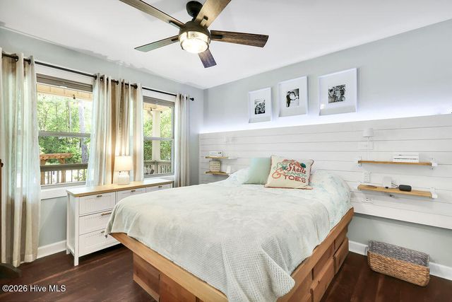 319 NE 42nd Street, Oak Island, NC 28465