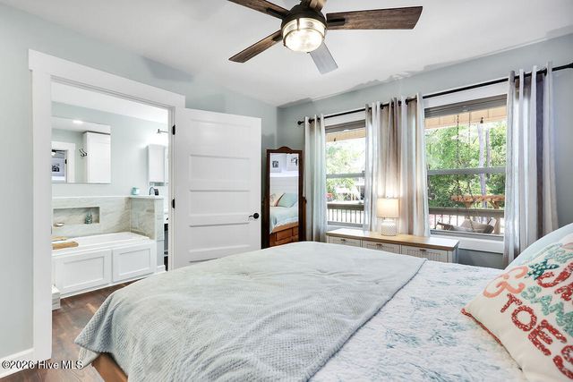 319 NE 42nd Street, Oak Island, NC 28465