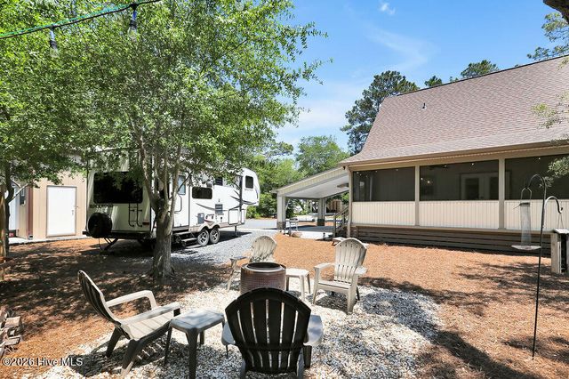 319 NE 42nd Street, Oak Island, NC 28465