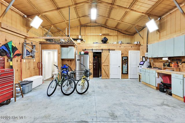 319 NE 42nd Street, Oak Island, NC 28465