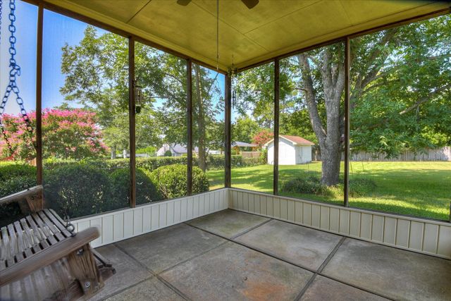 610 Oakdale Avenue, North Augusta, SC 29841