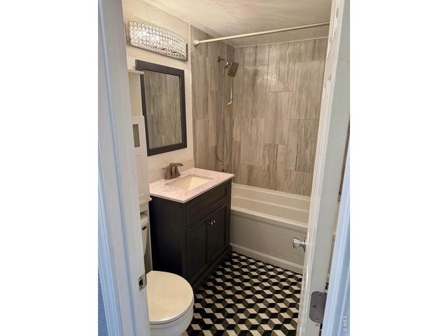 6524 W 14th, Lakewood, CO 80214