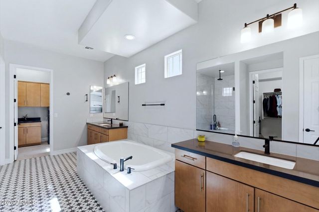 12646 W CASSIA Trail, Peoria, AZ 85383