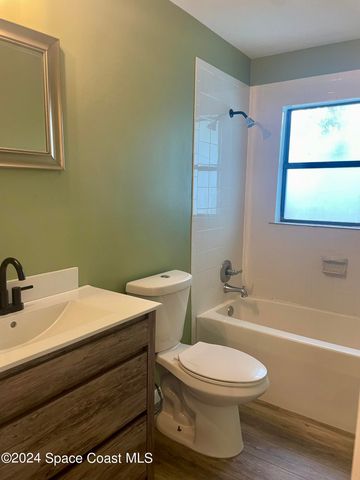 1875 Oakwood Drive, Melbourne, FL 32935