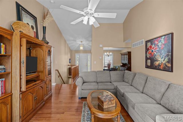 5220 Seckman Spring Drive, Imperial, MO 63052