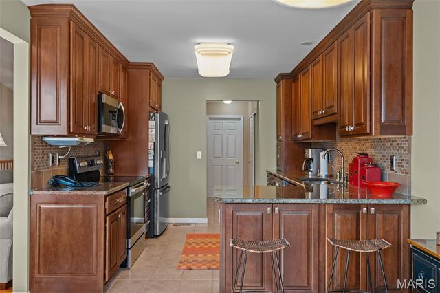 5220 Seckman Spring Drive, Imperial, MO 63052