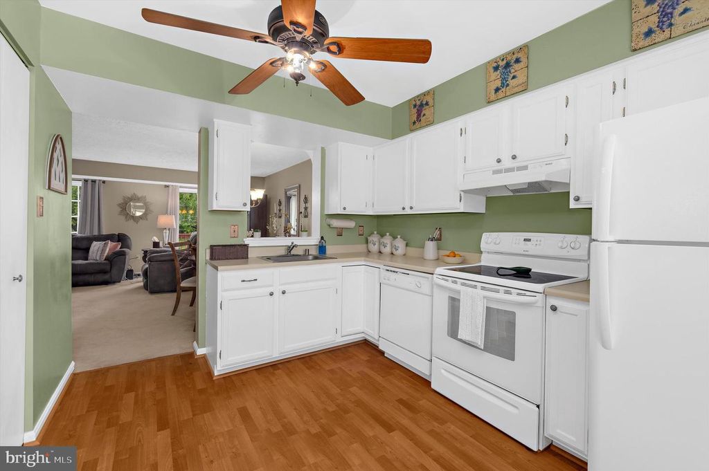 Image 15 of property listing at 7785 COX POINT, Stoney Beach, MD 21226