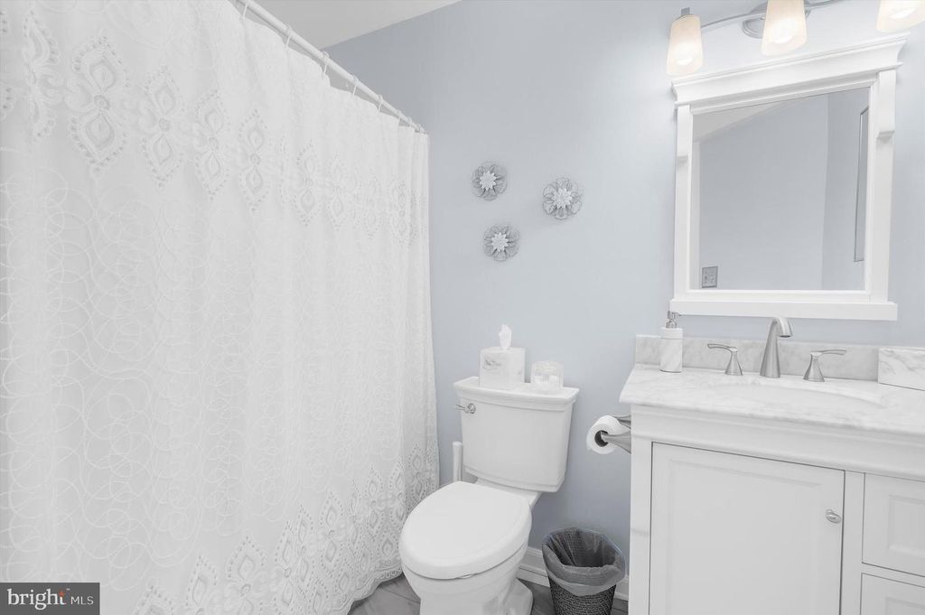 Image 23 of property listing at 7785 COX POINT, Stoney Beach, MD 21226