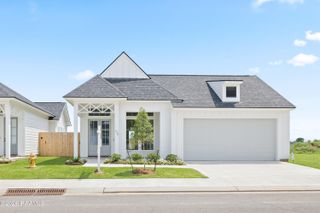 239 Jagged Grove Lane, Youngsville, LA 70592