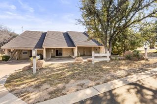123 Lost SPUR 6, Horseshoe Bay, TX 78657