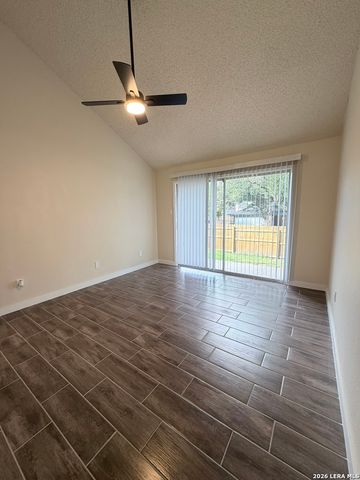 5754 Spring Night, San Antonio, TX 78247