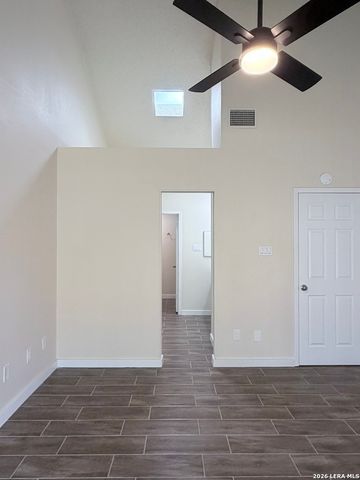 5754 Spring Night, San Antonio, TX 78247