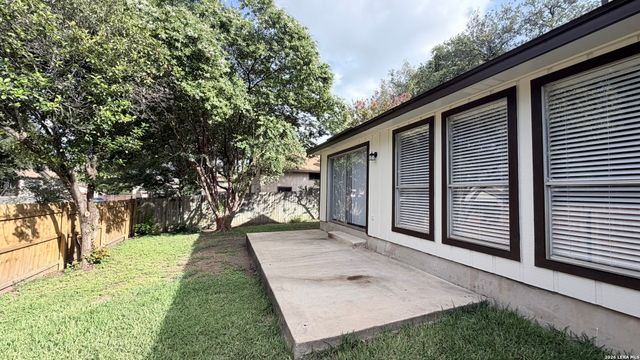 5754 Spring Night, San Antonio, TX 78247