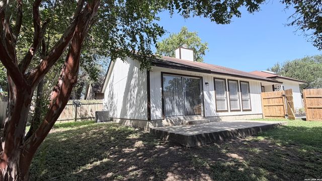 5754 Spring Night, San Antonio, TX 78247