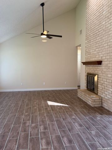 5754 Spring Night, San Antonio, TX 78247