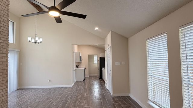 5754 Spring Night, San Antonio, TX 78247