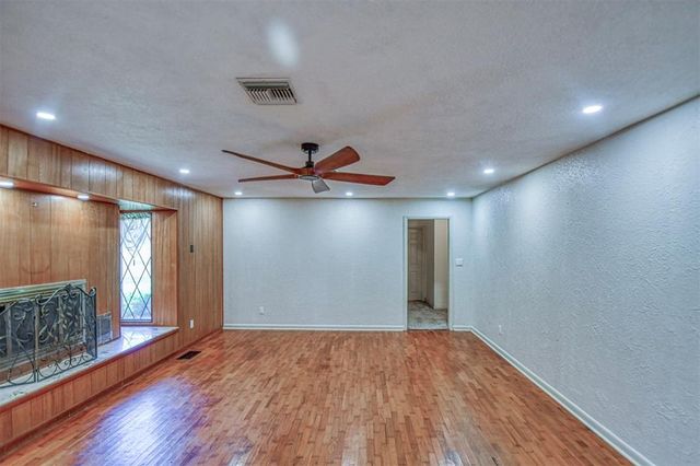 3400 NE 108th Avenue, Norman, OK 73026