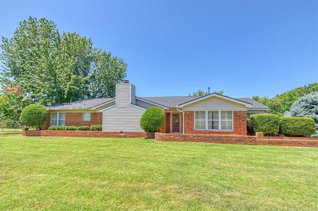 3400 NE 108th Avenue, Norman, OK 73026