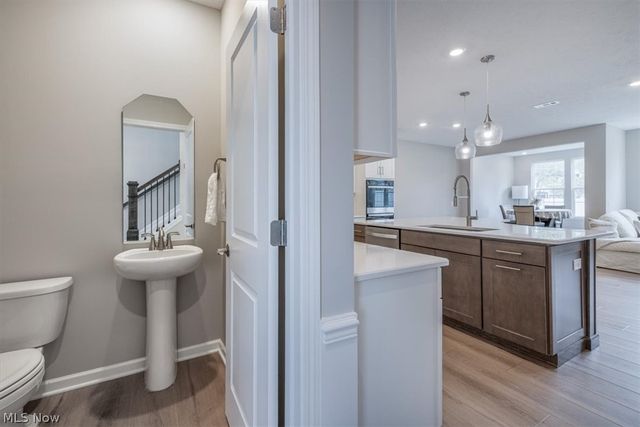 1616 Merlot Lane, Westlake, OH 44145