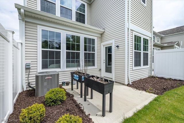 1616 Merlot Lane, Westlake, OH 44145
