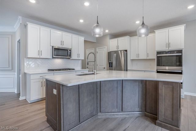 1616 Merlot Lane, Westlake, OH 44145