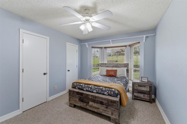 102 Dawn Circle, Weatherford, TX 76086