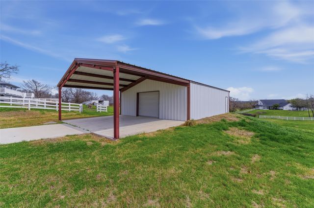 102 Dawn Circle, Weatherford, TX 76086