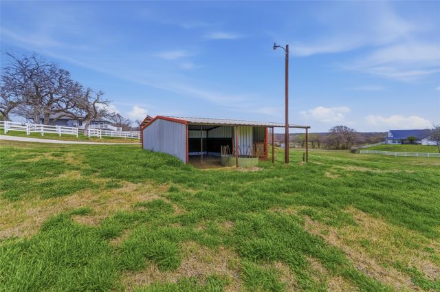 102 Dawn Circle, Weatherford, TX 76086