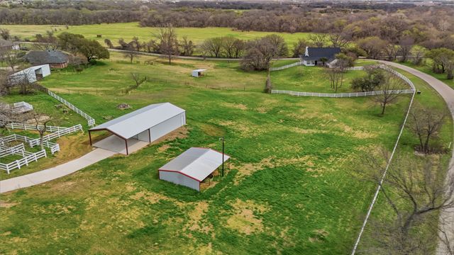 102 Dawn Circle, Weatherford, TX 76086