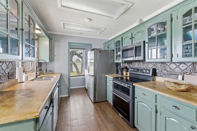 102 Dawn Circle, Weatherford, TX 76086