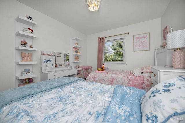 11649 Kenn Road, Cincinnati, OH 45240