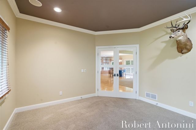 2025 Pine Nook Court, Grand Rapids, MI 49525