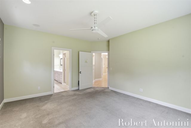 2025 Pine Nook Court, Grand Rapids, MI 49525