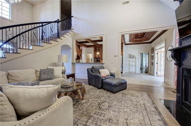 113 Vogel NE Street, Calhoun, GA 30701