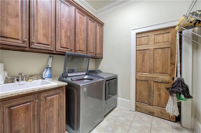 113 Vogel NE Street, Calhoun, GA 30701