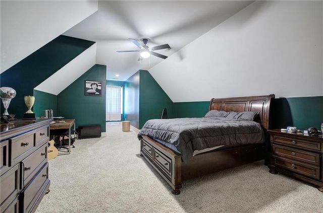 113 Vogel NE Street, Calhoun, GA 30701