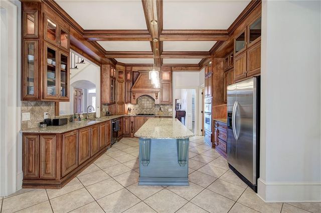 113 Vogel NE Street, Calhoun, GA 30701