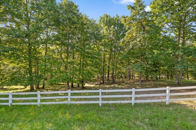 68 Bluff View Drive, Dunlap, TN 37327