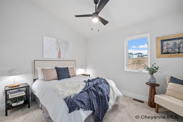 4020 SADDLEBACK LN, Cheyenne, WY 82009