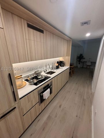 225 N MIAMI AVENUE 3308, Miami, FL 33128